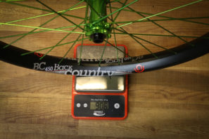 Otso Voytek fat bike plus hard tail carbon narrow q factor wolf tooth components wtc-59
