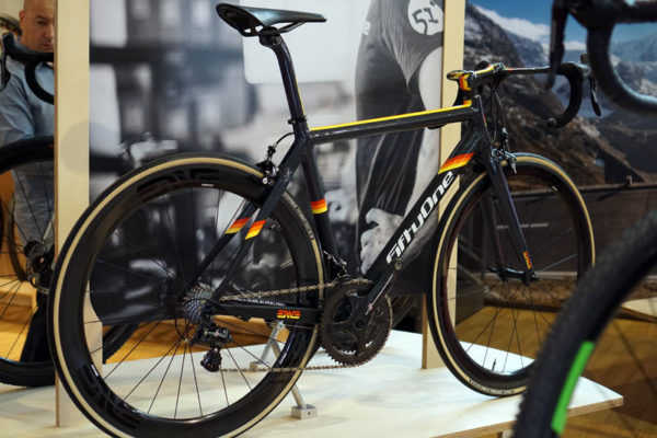2017-enve-road-bike-fork-12mm-TA-fifty-one01