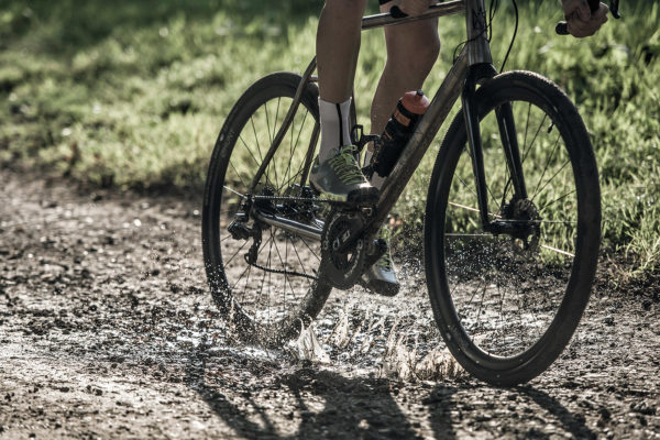 hunt-30carbon-gravel-disc-wheels_carbon-gravel-road-cyclocross-disc-brake-wheelset_muddy