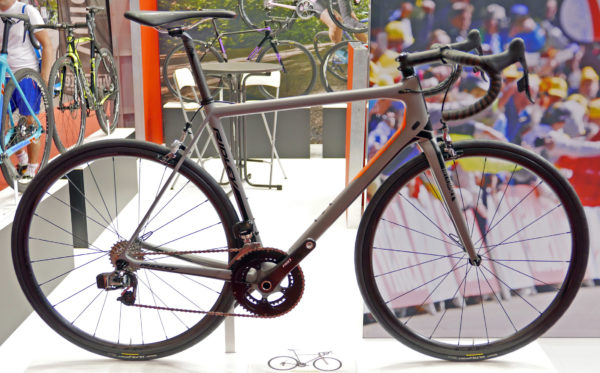 ridley_helium-slx_lightweight-carbon-climber-road-race-bike_gray_complete