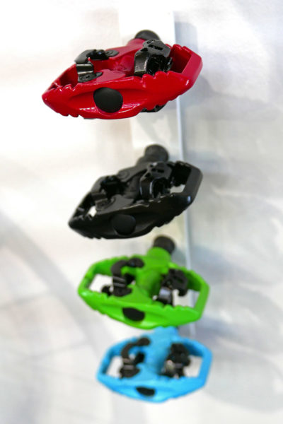 ritchey_comp-trail-pedal_large-platform-mountain-bike-clipless-pedal_colors