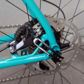 Ritchey_Outback_steel-disc-brake-thru-axle-gravel-road-bike_rear-brake