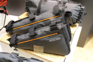 ortlieb-bikepacking-bags-rear-cooler-rack-eurobike-2016eurobike-2016-33