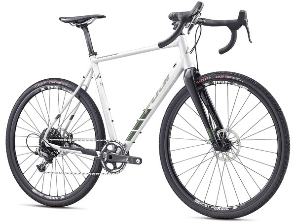 The new Fuji Jari promises to not be jarring on gravel roads near you