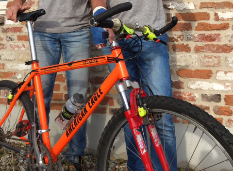 Friday Roundup: Cycling Odds & Ends
