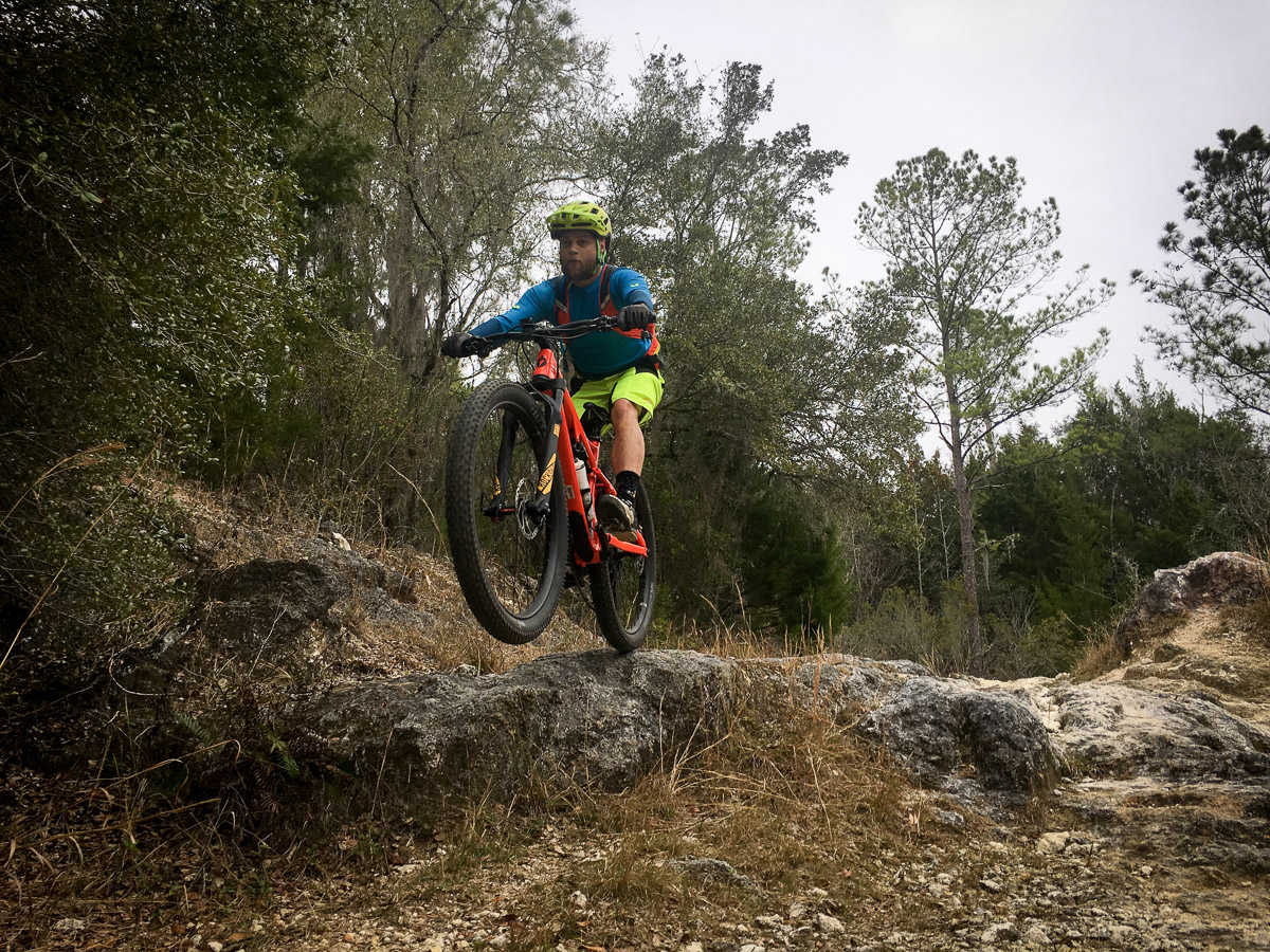 Review: Salsa Deadwood SUS expands on 29+ capabilities