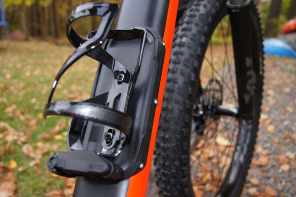 Specialized Fuse 6fattie Carbon 275plus trail hardtail mountain bike review