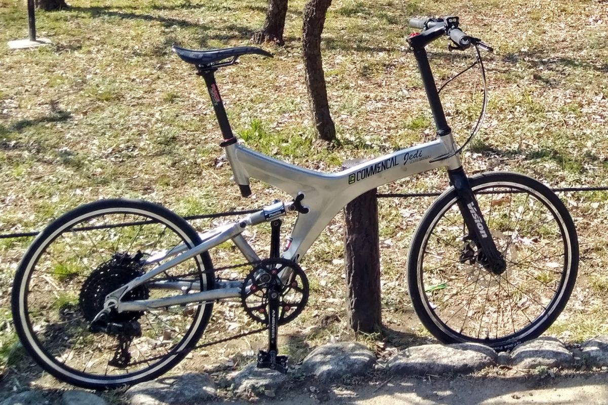 Bikerumor Pic Of The Day: Osaka castle park apricot blooms, Japan