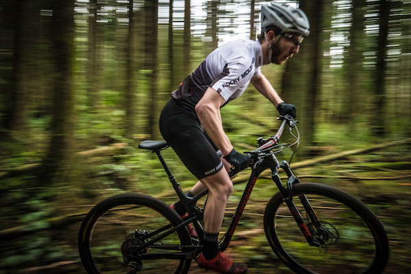 New Gear Roundup: Rocky Mountain x 7mesh kits, Limar 797 reflective helmet & Tifosi shades