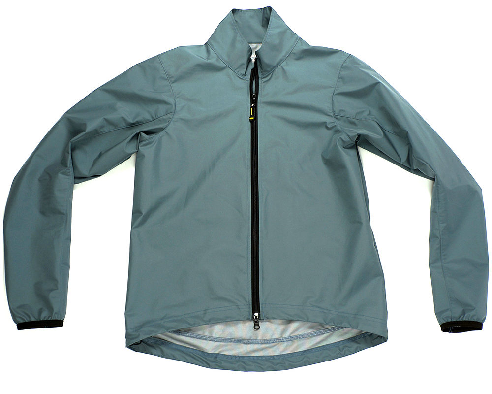 DeFeet Adds Waterproof Jacket and DeTour Vest to Crowd Funded Bespoke Line