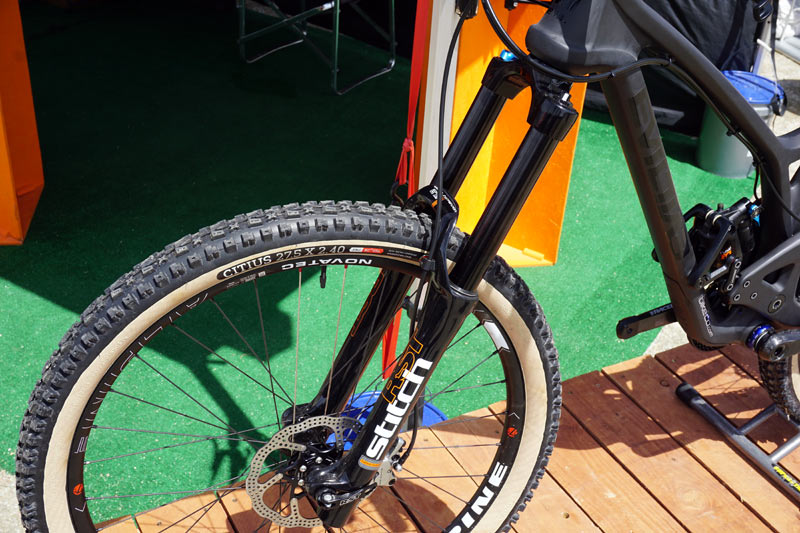SOC17: RST riding strong w/ Elev8 dropper post, full featured budget enduro fork & more!