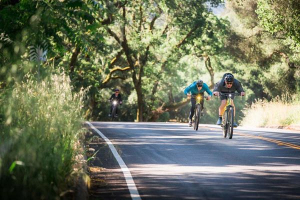2017 specialized turbo vado ride review and tech specs