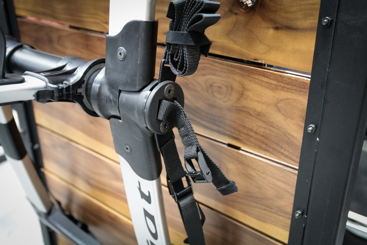 IB17: Kuat straps in with lightweight Highline trunk rack
