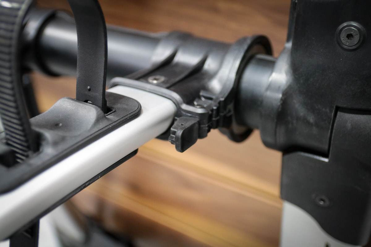 IB17: Kuat straps in with lightweight Highline trunk rack