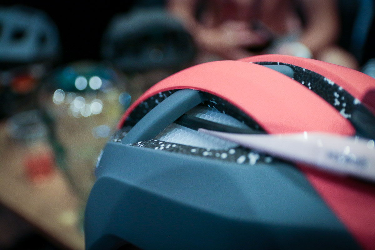 IB17: Smith Network and Session fit in as new mid-level MIPS & Koroyd equipped helmets