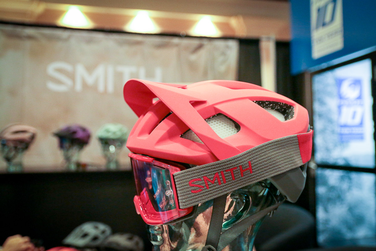 IB17: Smith Network and Session fit in as new mid-level MIPS & Koroyd equipped helmets