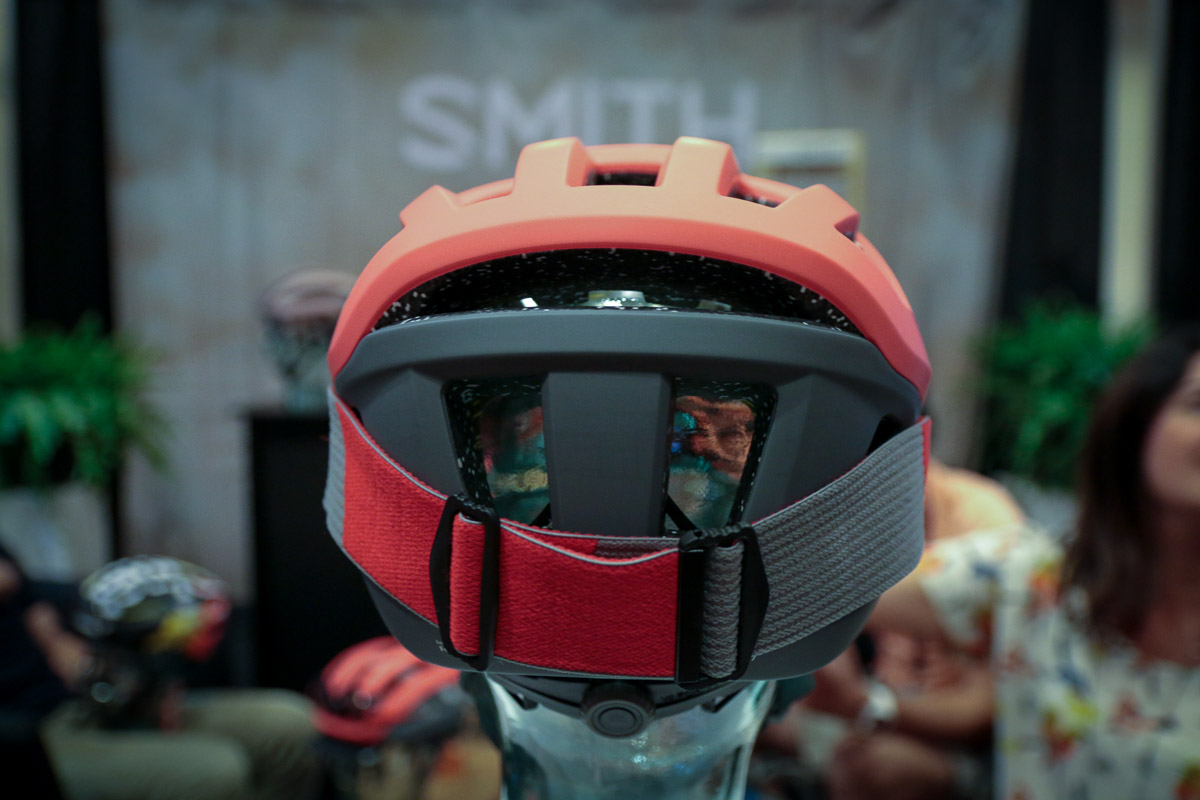 IB17: Smith Network and Session fit in as new mid-level MIPS & Koroyd equipped helmets