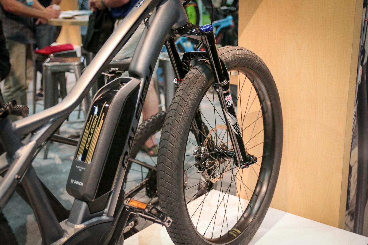 IB17 E-Bike Round Up: New tech from Bosch, plus bikes from Haibike, Raleigh, and iZip