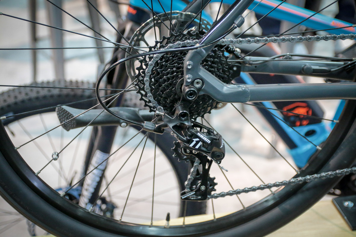 IB17 E-Bike Round Up: New tech from Bosch, plus bikes from Haibike, Raleigh, and iZip