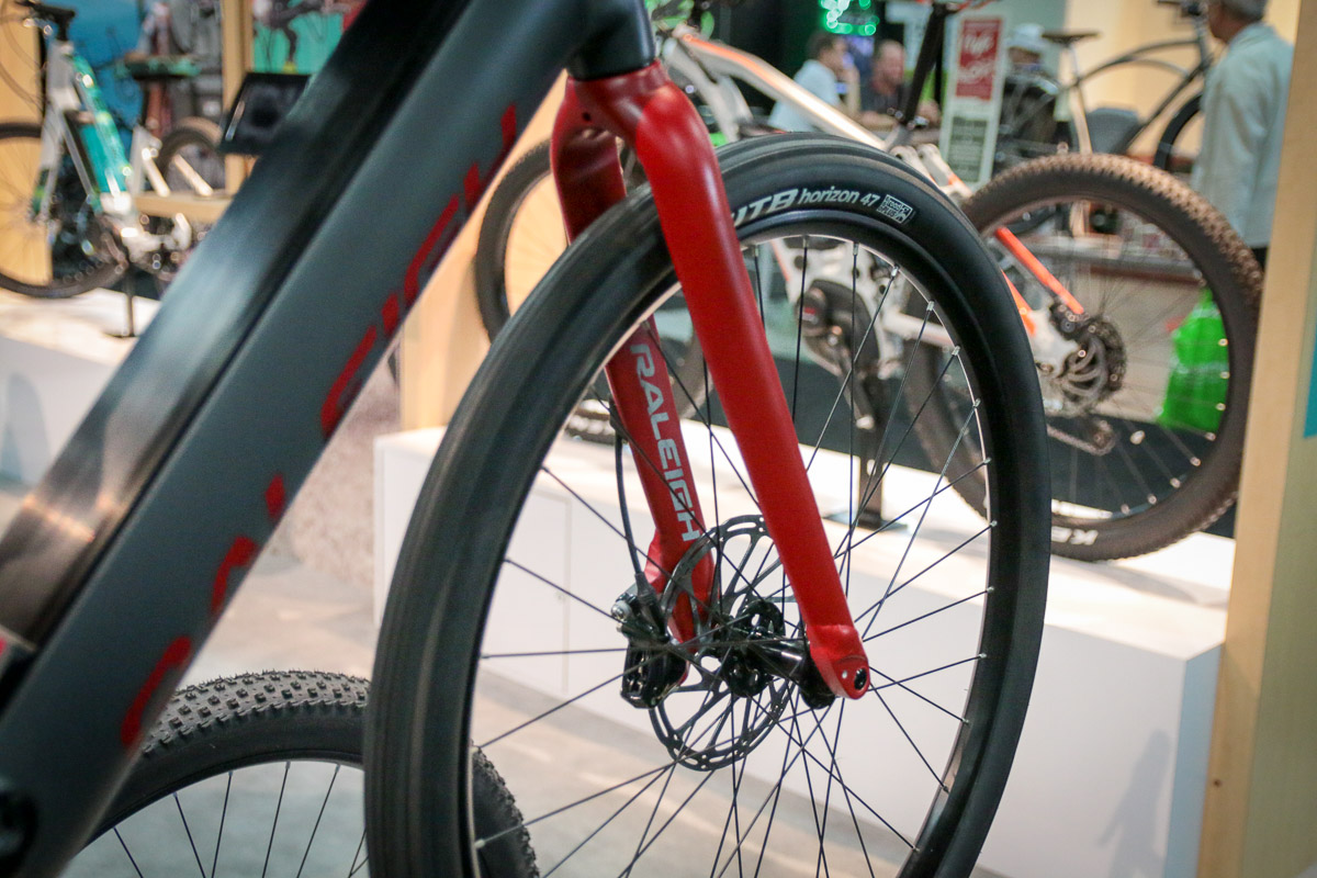 IB17 E-Bike Round Up: New tech from Bosch, plus bikes from Haibike, Raleigh, and iZip