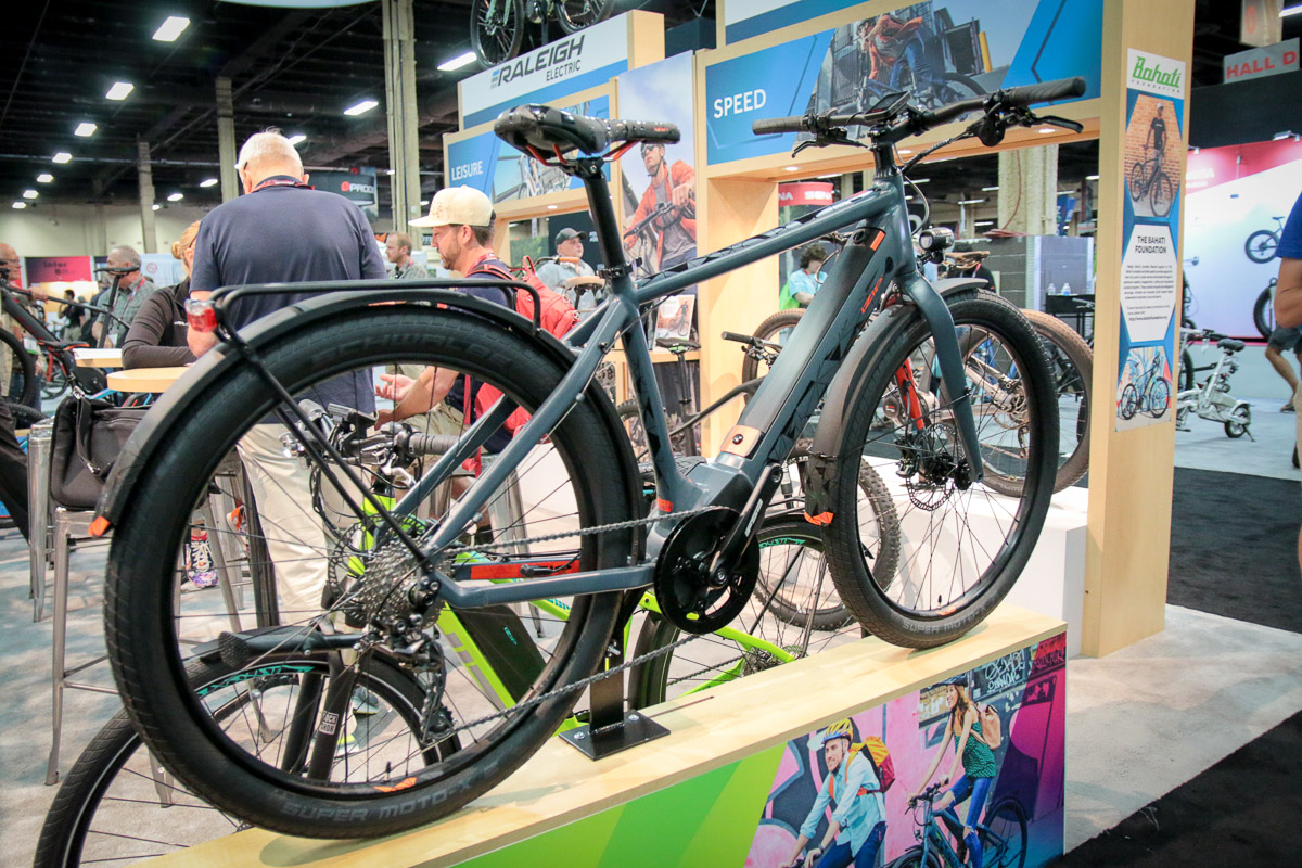 IB17 E-Bike Round Up: New tech from Bosch, plus bikes from Haibike, Raleigh, and iZip