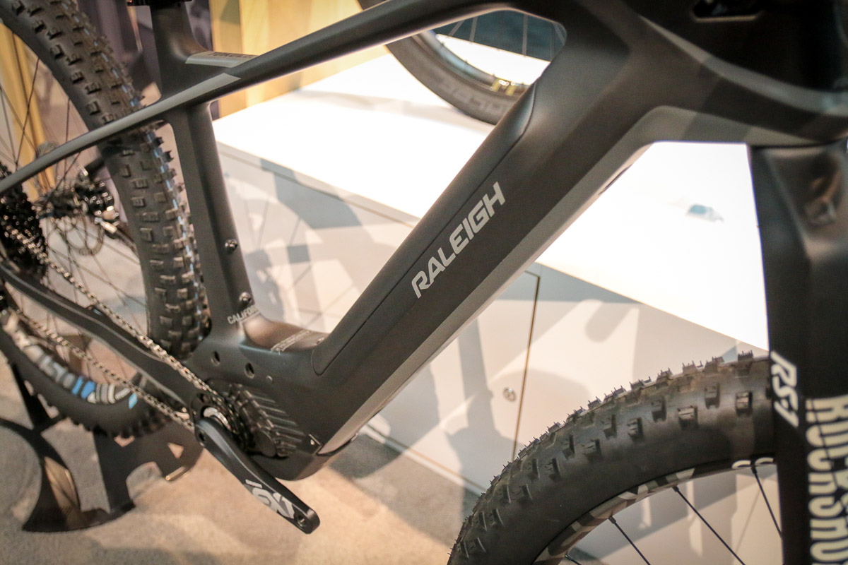 IB17 E-Bike Round Up: New tech from Bosch, plus bikes from Haibike, Raleigh, and iZip