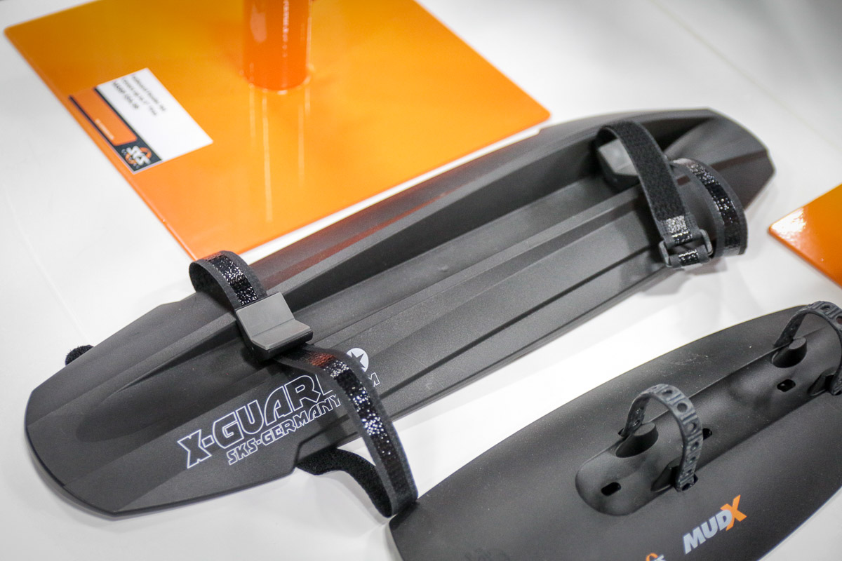 IB17: SKS Monkey Link collaboration could revolutionize light and fender mounts, plus new SKS liquids, and more