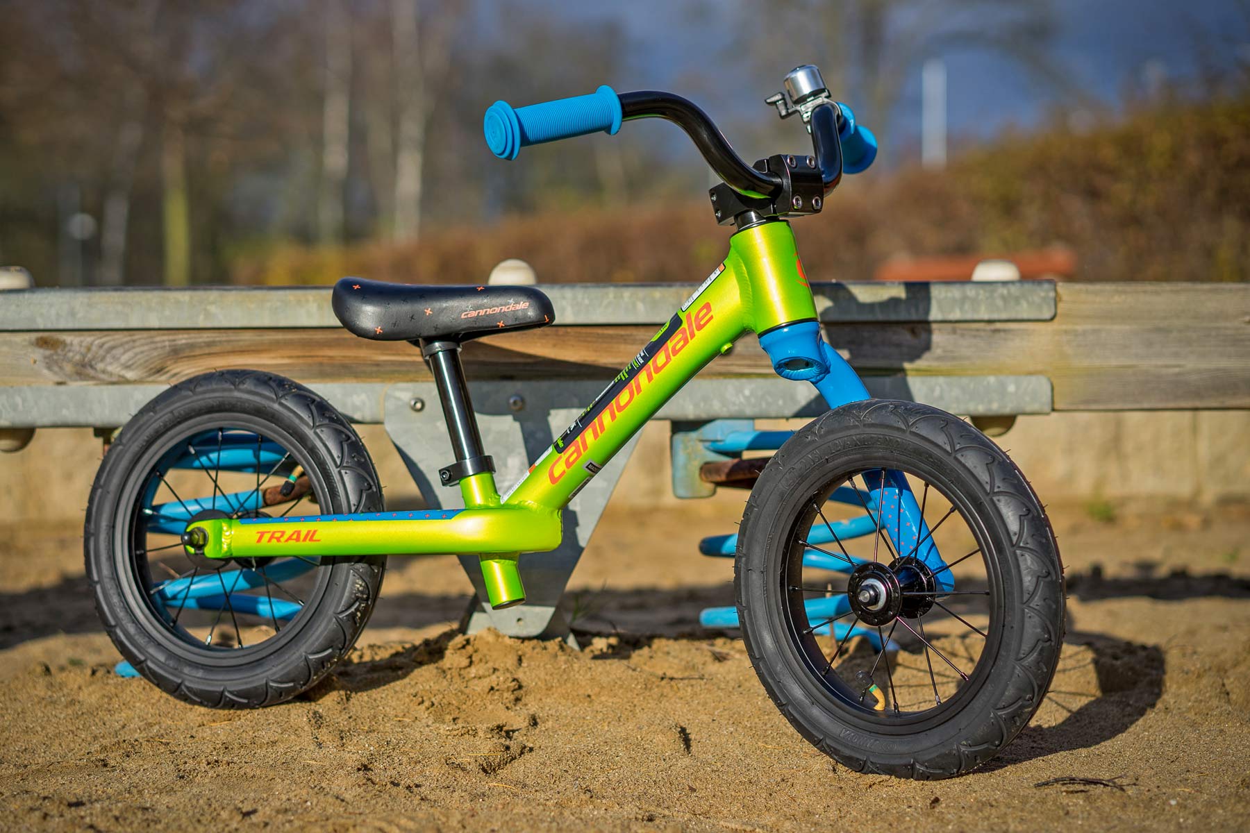 Toddlers ride Kid Correct on a Lefty with Cannondale Trail Balance bike & more 2018 kids’ bikes