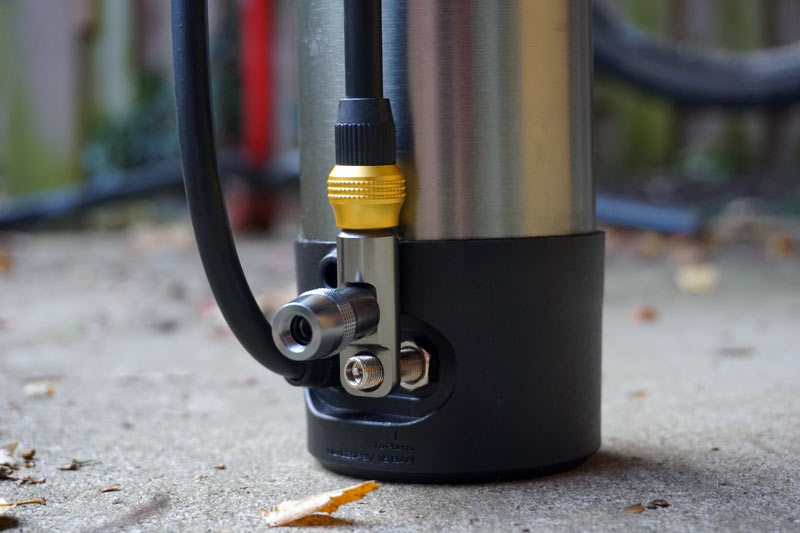 Birzman Pump Up portable high pressure air canister for setting up tubeless bicycle tires