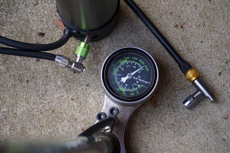 Birzman Pump Up portable high pressure air canister for setting up tubeless bicycle tires