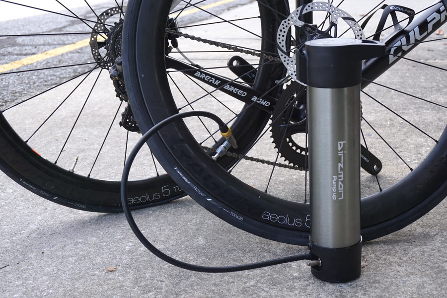 Birzman Pump Up portable high pressure air canister for setting up tubeless bicycle tires