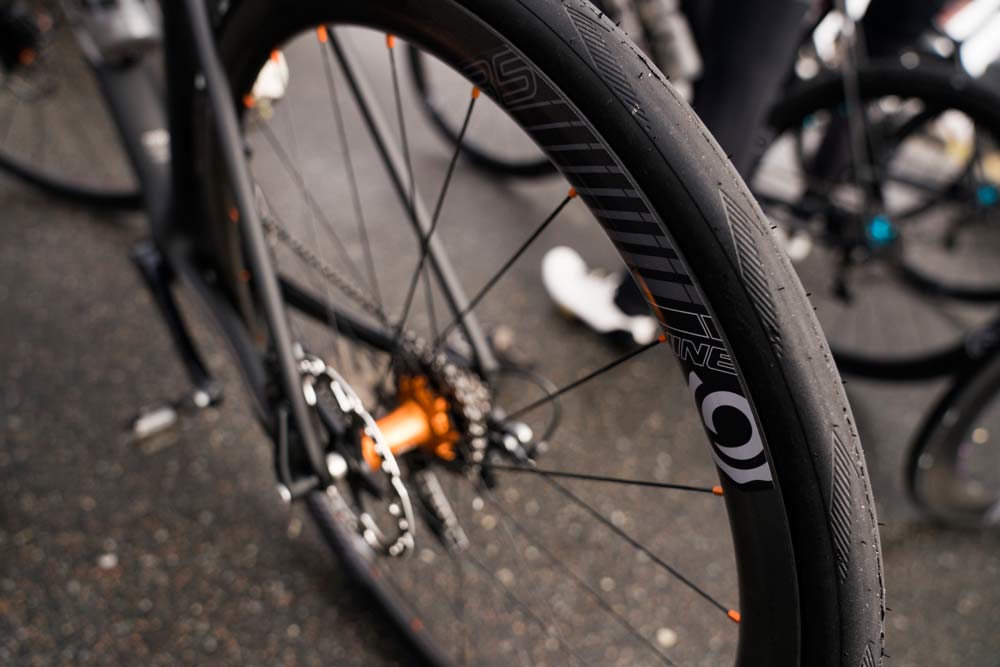 Industry nine i9 carbon aero road bike wheels for disc brakes only
