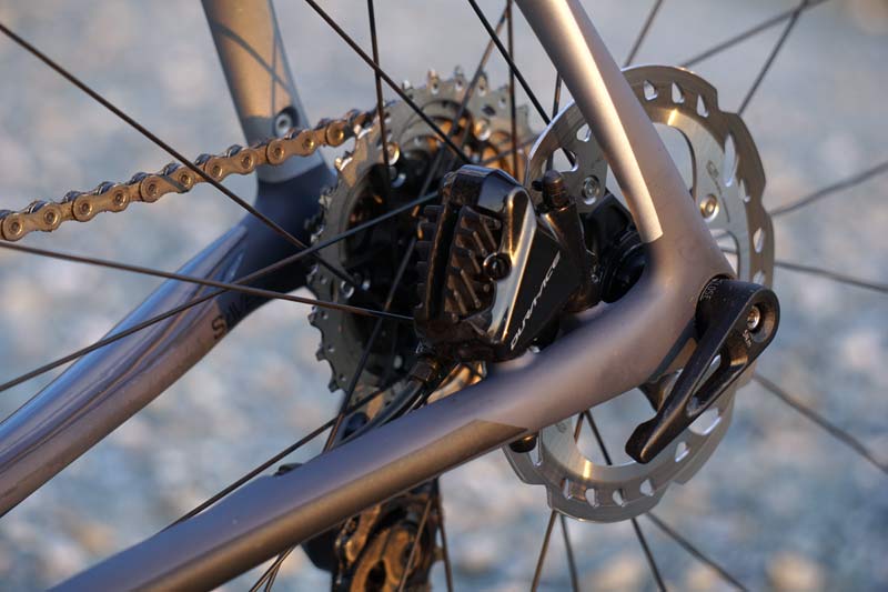2018 Cannondale Synapse Carbon Disc brake endurance road bike review and tech details