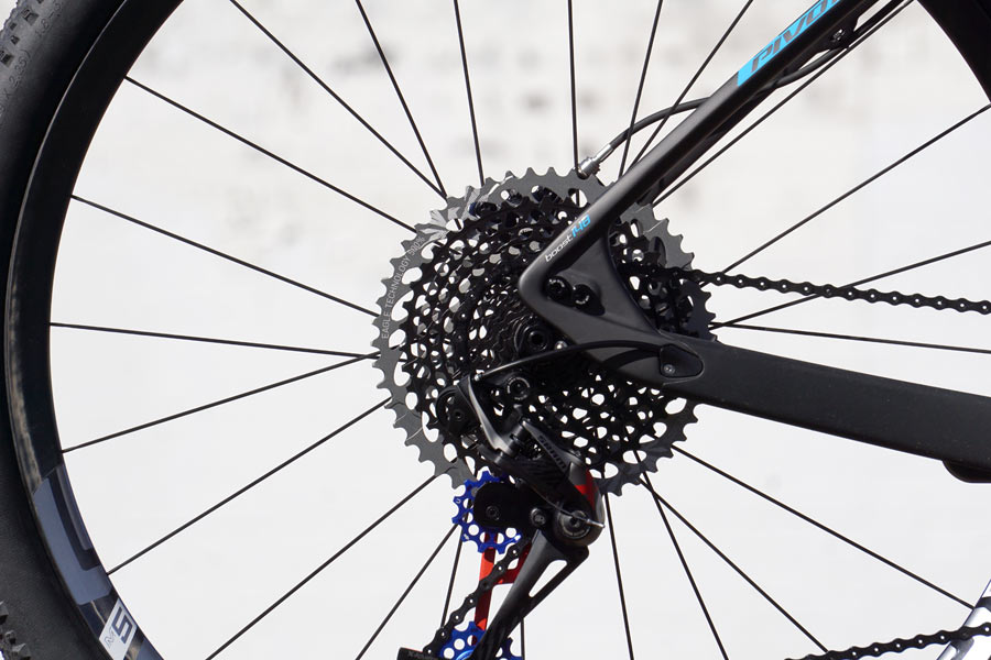 pivot les 29er mountain bike review and actual weights