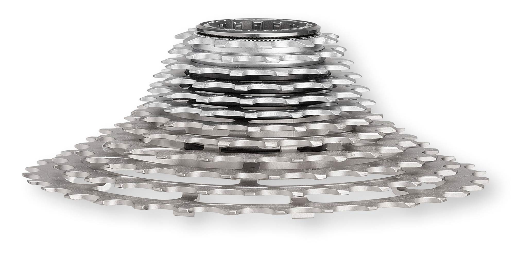 Campagnolo Record Movement 12 tightly-spaced steel 12-speed cassette road bike groupset twelve-speed profile