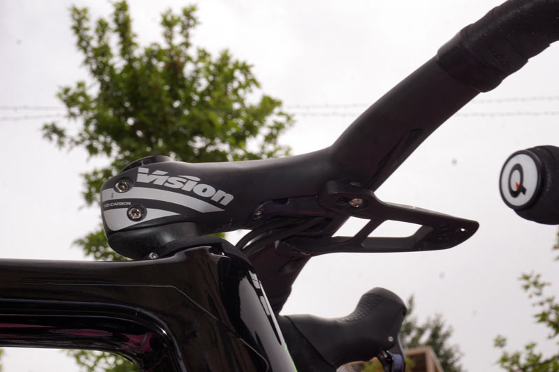 prototype cannondale aero disc brake road bike spotted at 2018 giro d-italia under Drapac pro cycling team