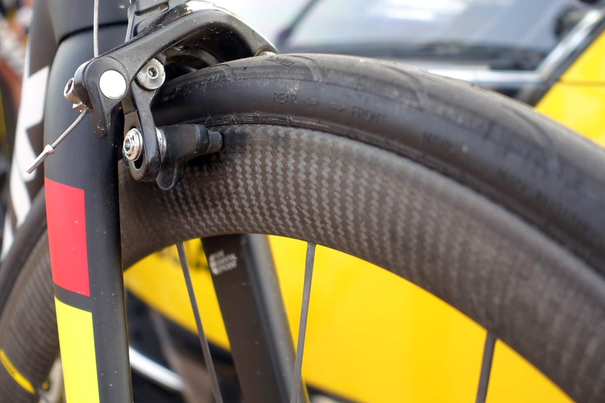 All-new Mavic Cosmic Ultimate UST is their lightest ever full carbon fiber clincher wheelset for road bikes and now comes with a UST tubeless ready rim