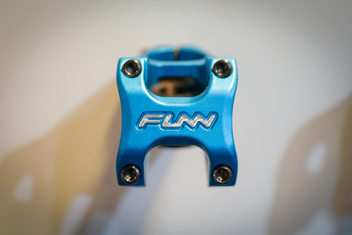 EB18: UpDown Funn dropper post gets better performance, new stems, bars, more