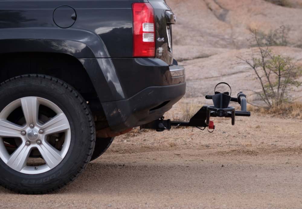Yakima's new one-bike hauler is compact, light, and easy to use.