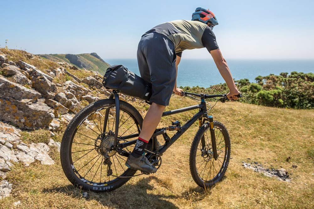 Tailfin AeroPack rear bike rack and bag for full suspension mountain bikes