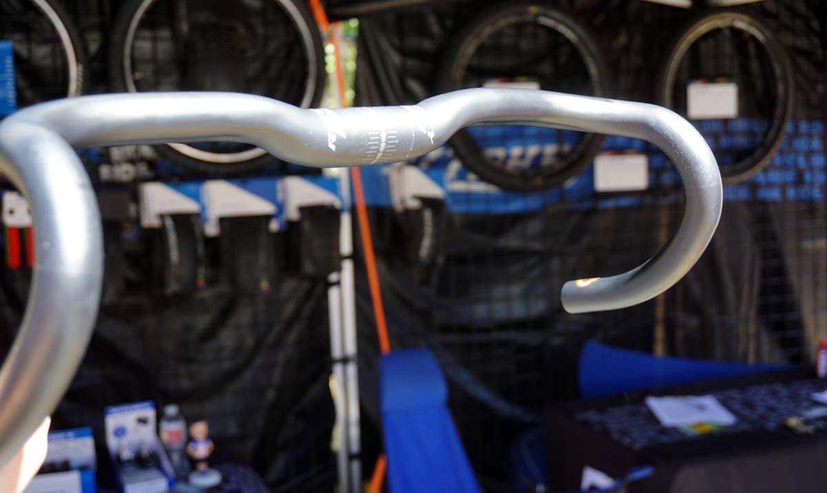 Ritchey WCS Ergomax, Streem alloy bars add comfort on road, gravel; plus new grips