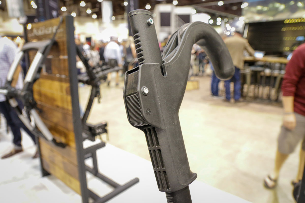 Kuat ramps up NV bike loading concept, trims Transfer rack down to a single bike