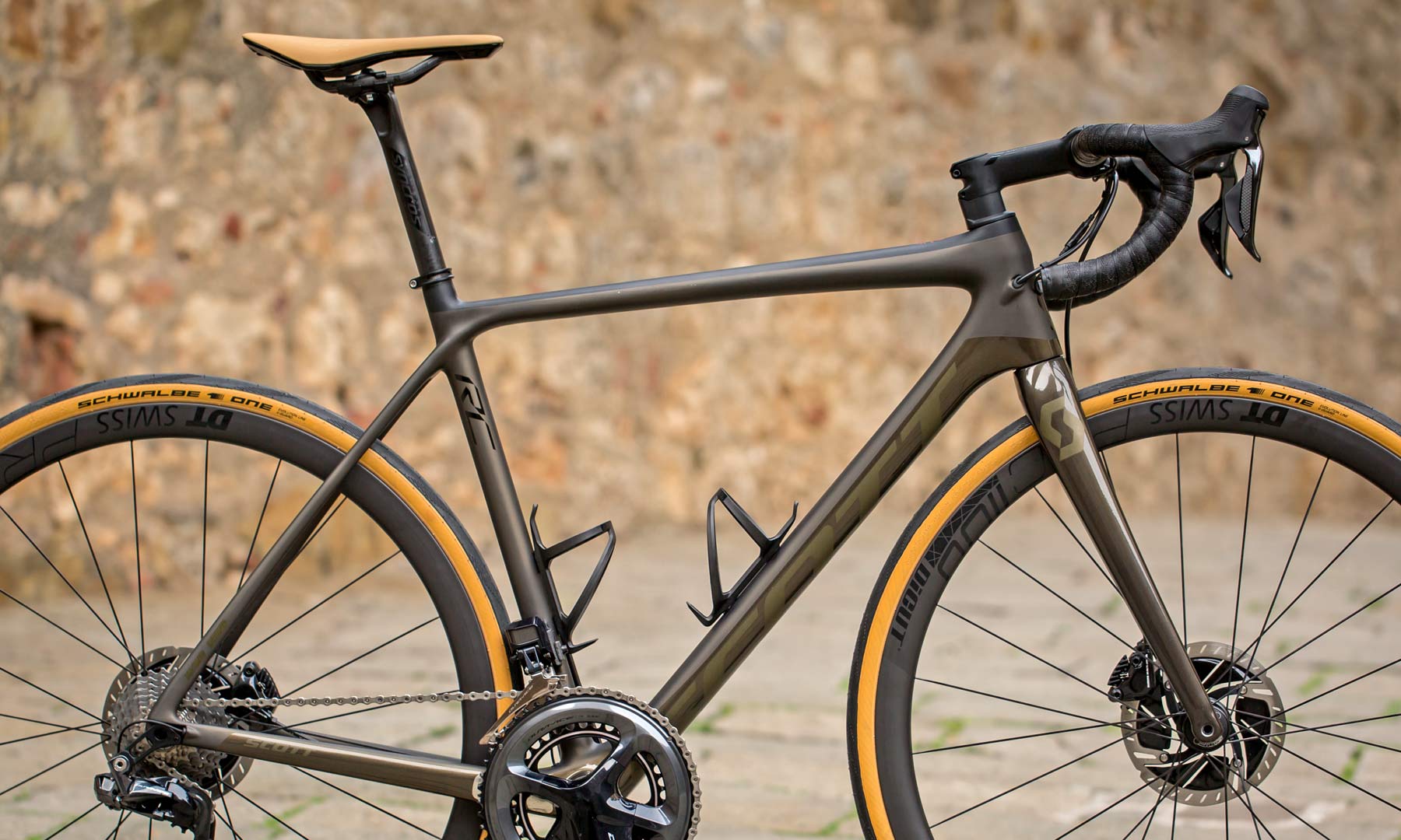 2019 Scott road bike range Premium classic styling all-around lightweight performance carbon road bikes