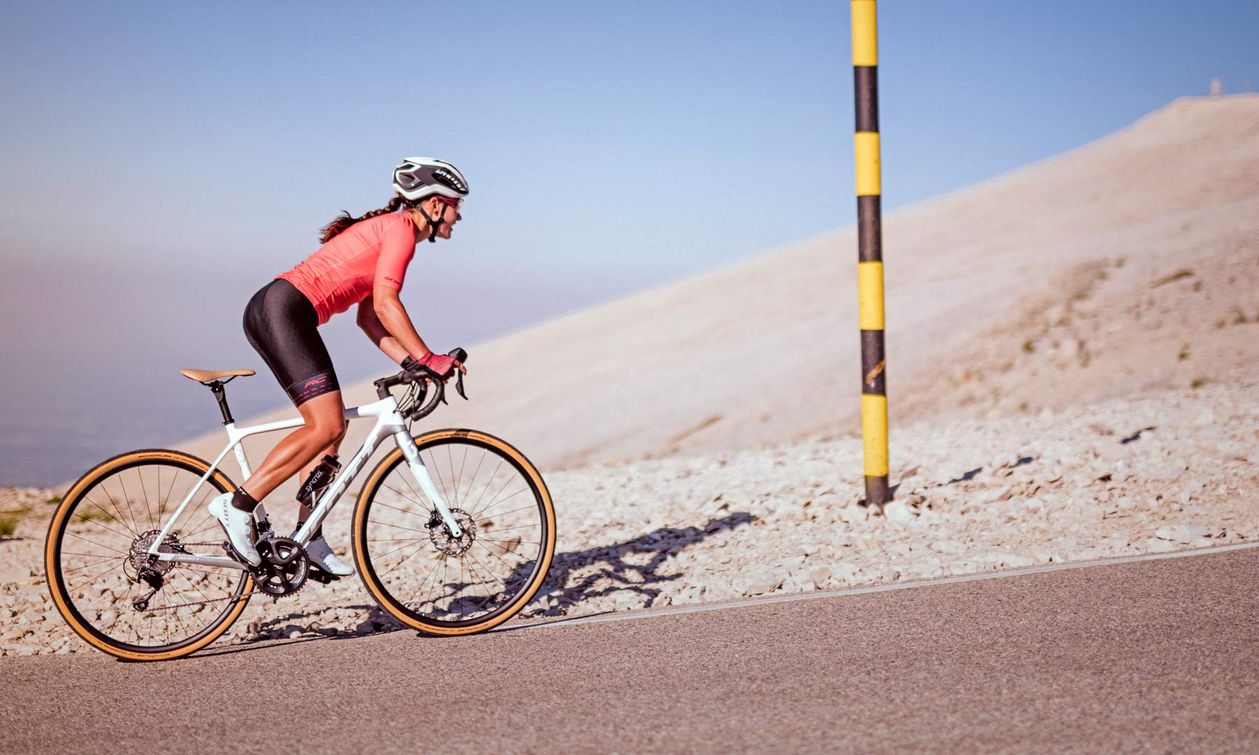 2019 Scott road bike range Premium classic styling all-around lightweight performance carbon road bikes