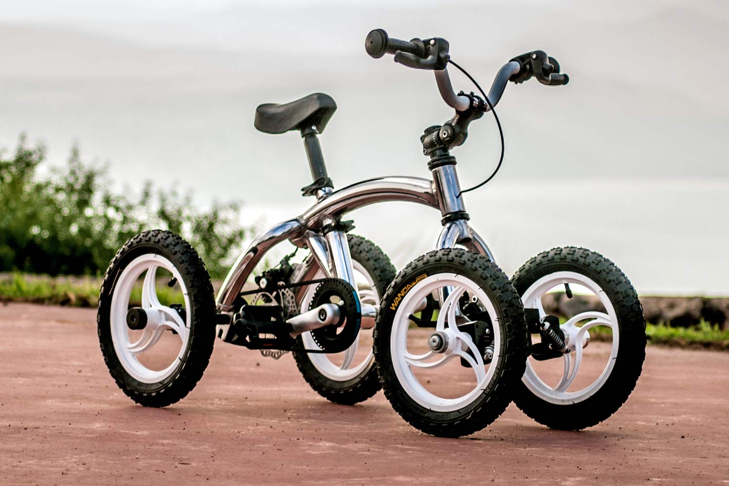 MonkeyCycle adjustable kid's bike, 8-in-1 children's bike that grows from balance bike to pedal bike