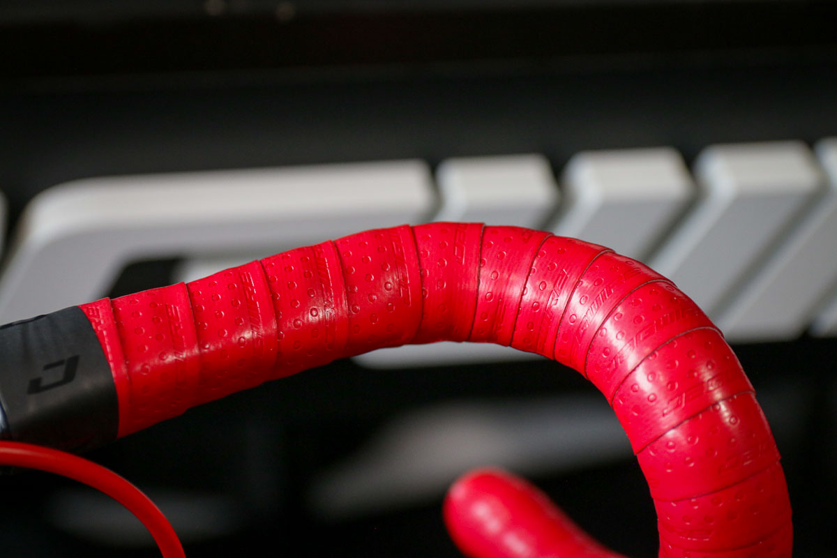 Dropper post specific cables? Jagwire Pro Dropper Kit makes it a reality