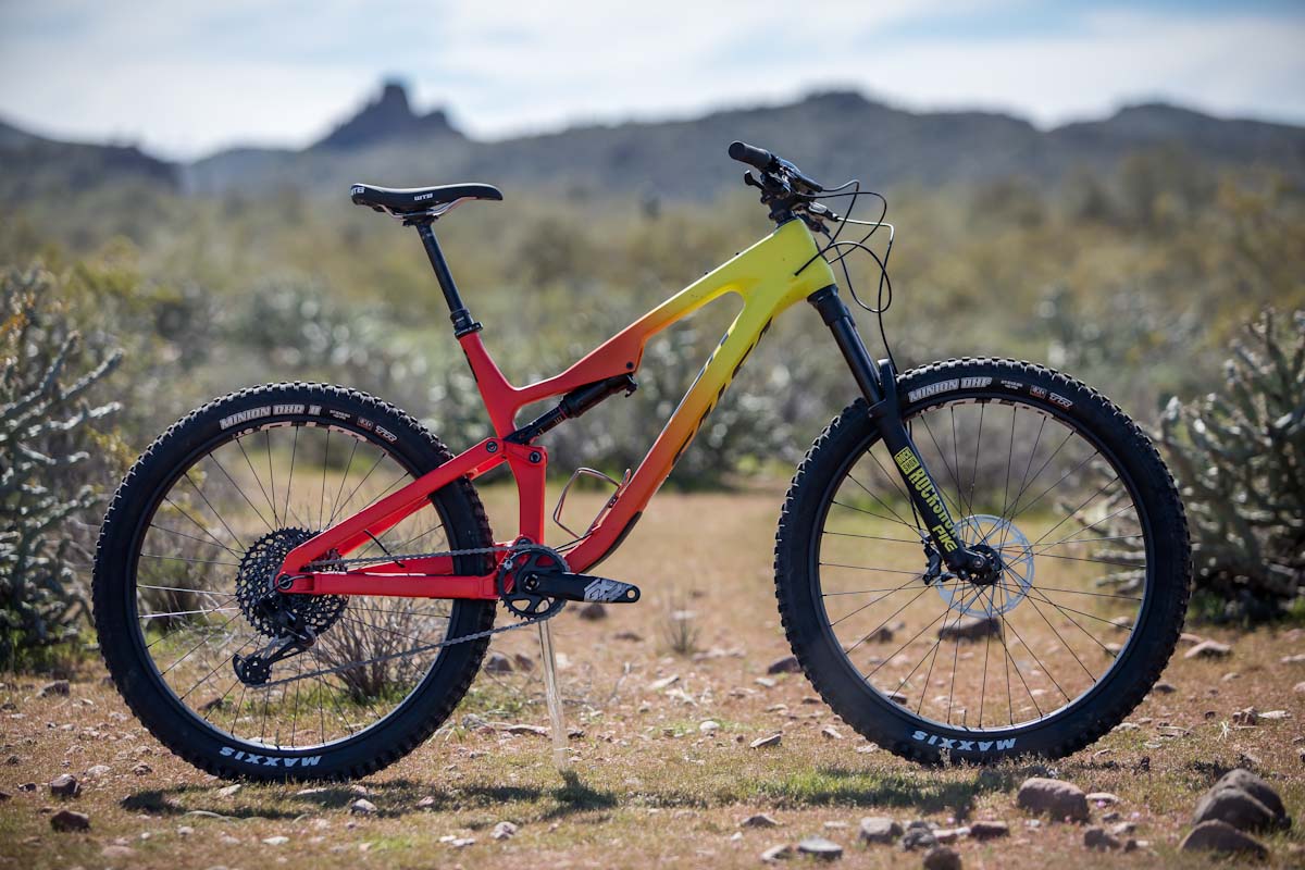 Salsa Cycles 2019 Rustler, drive side
