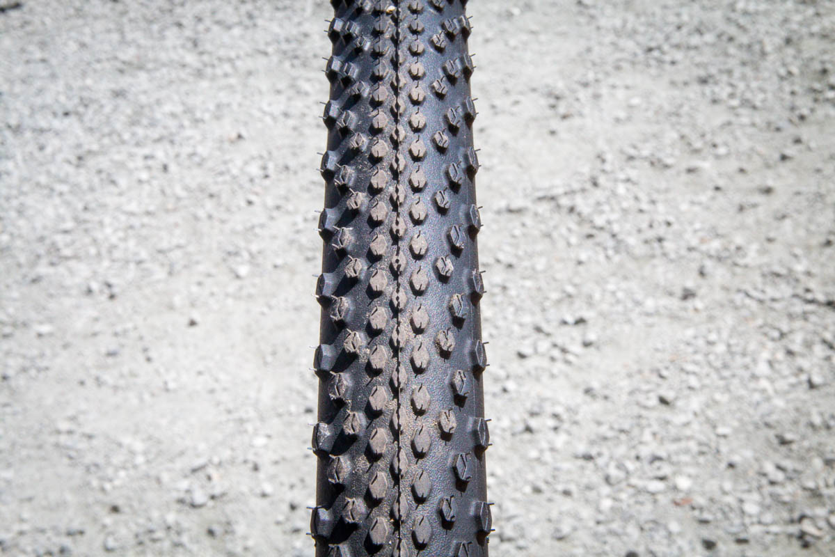 Continental teases gravel tires, Michelin DH tires to return, & more from Vee Tire Co.