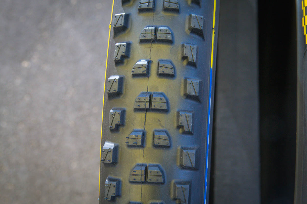 Continental teases gravel tires, Michelin DH tires to return, & more from Vee Tire Co.