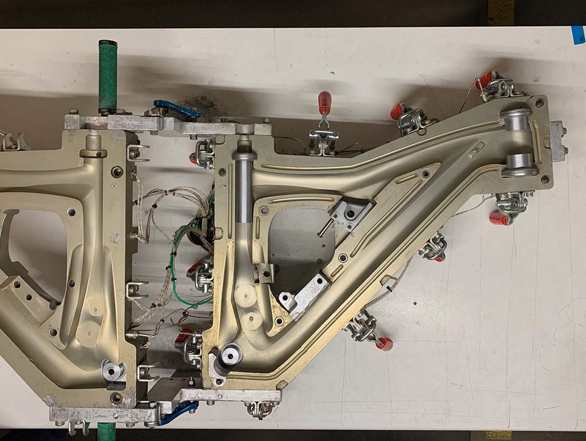 ibis cycles carbon 831 us manufacturing program builds carbon fiber bicycles in the USA